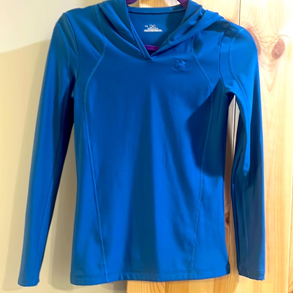 Buy 1 Get 1 50% Off Under armor  ladies cold gear size small